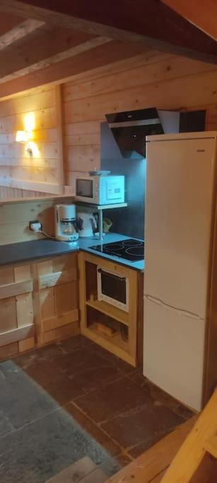 Les Cabanes De Pellier Charcier ภายนอก รูปภาพ